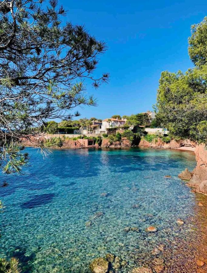 Superbe 6 Couchages - 4 Pieces - Clim - Terrasse * Saint-Raphael (Var)